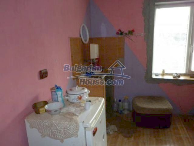 Foto 12 von 12 — Rural house with a large garden near Montana