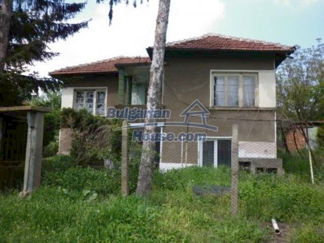Foto 3 von 12 — Rural house with a large garden near Montana