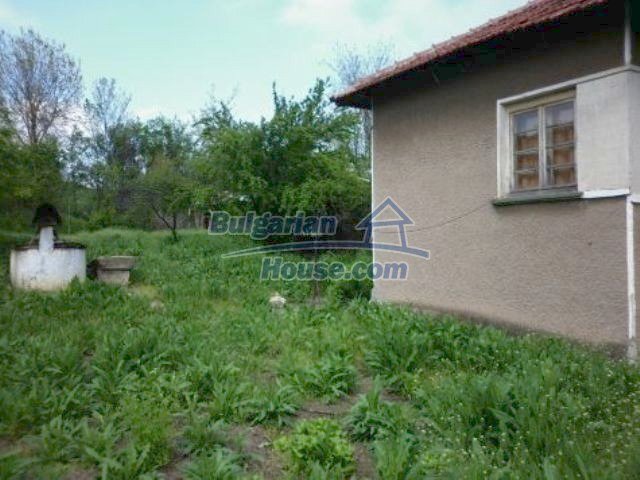 Foto 7 von 12 — Rural house with a large garden near Montana
