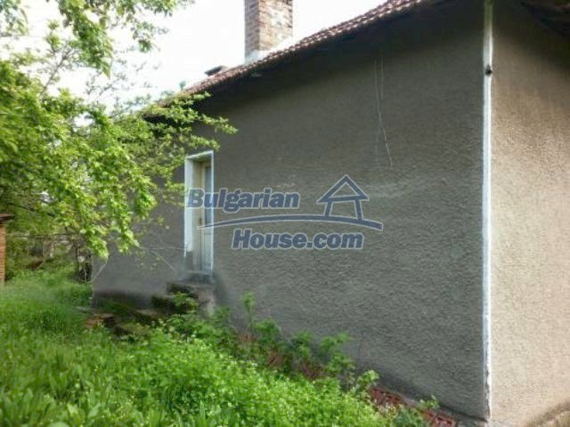 Foto 8 von 12 — Rural house with a large garden near Montana
