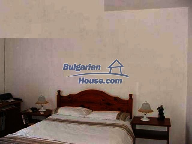 Foto 6 von 12 — Sunny country house with an enormous garden - Yambol