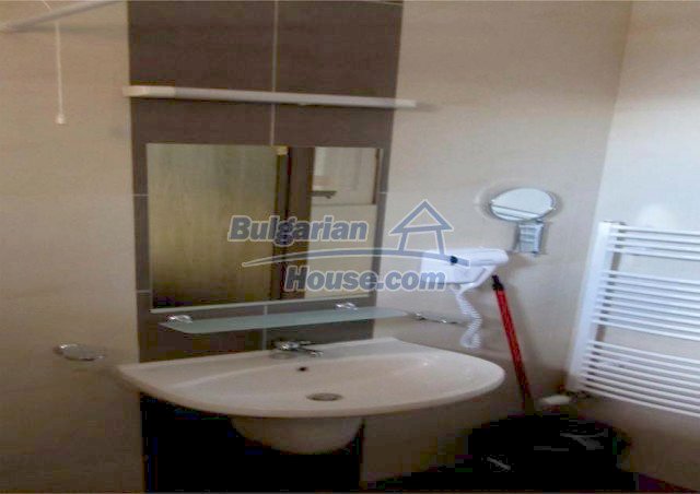 Foto 4 von 5 — Wonderful spacious apartment with furniture and lovely fireplace