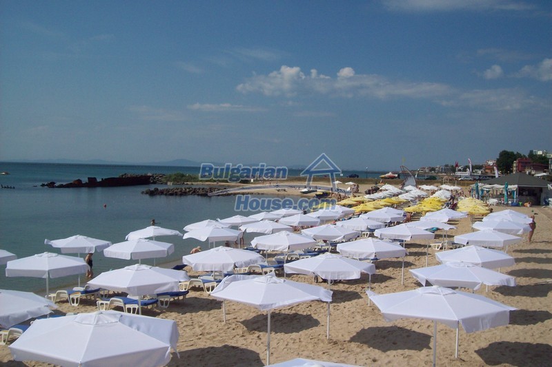 Foto 8 von 12 — Two bedroom apartment for sale in Nessebar-35m away from the sea