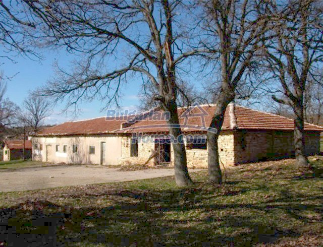 Foto 1 von 5 — Functional rural property near Haskovo – amazing panoramas