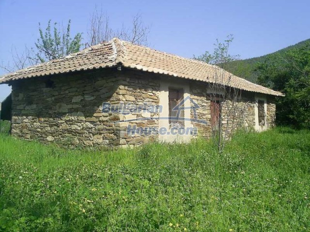 Foto 1 von 12 — Huge property in Kardzhali region – miraculous landscape