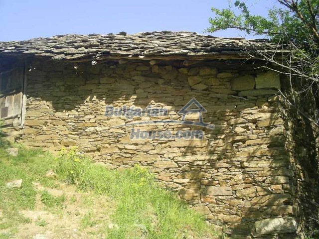 Foto 6 von 12 — Huge property in Kardzhali region – miraculous landscape