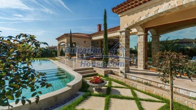 Foto 8 von 12 — Marvelous top class seaside house near Sunny Beach