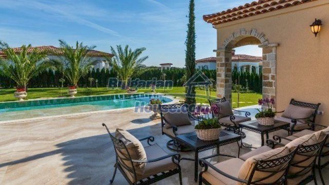 Foto 5 von 12 — Marvelous top class seaside house near Sunny Beach