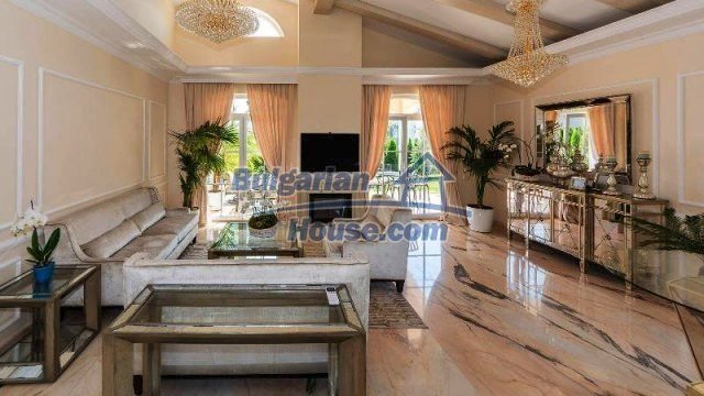 Foto 7 von 12 — Gorgeous luxuriously designed seaside house – Sunny Beach