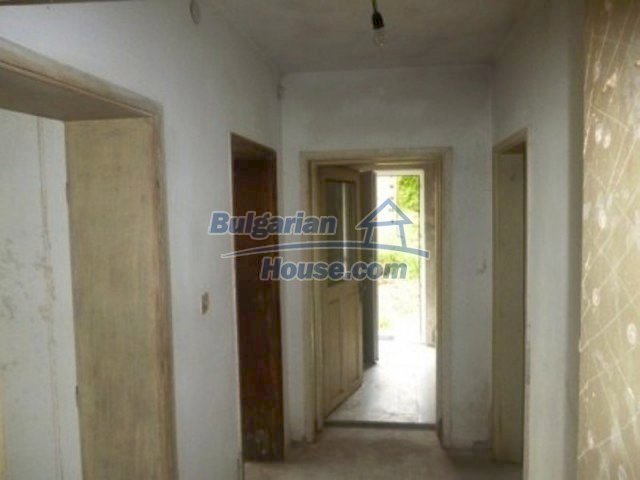 Foto 11 von 12 — Nice very spacious rural property near Vratsa at low price