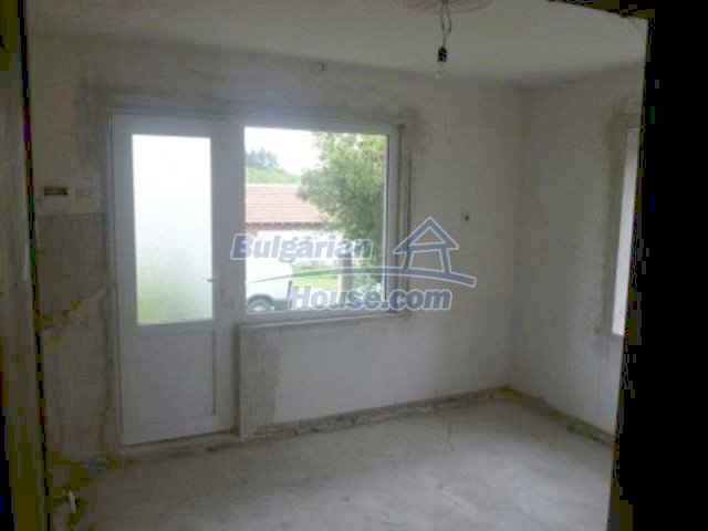 Foto 8 von 12 — Nice very spacious rural property near Vratsa at low price