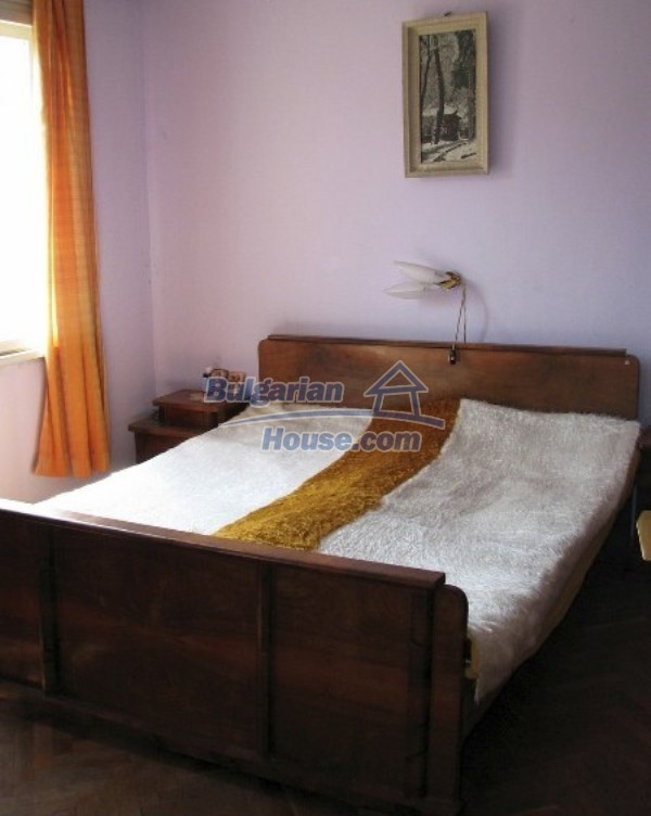 Foto 8 von 10 — Huge well maintained house in the centre of Stara Zagora