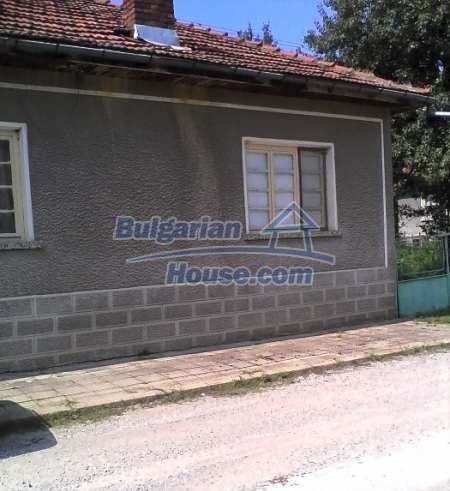 Foto 2 von 8 — Rural Bulgarian property for sale in Kipilovo village