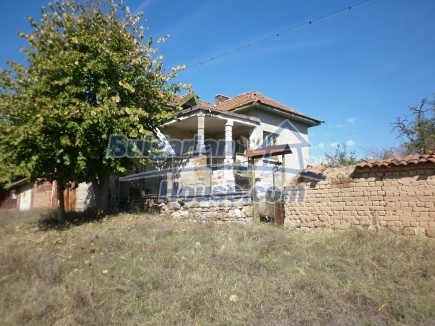 Foto 5 von 12 — Cheap House for sale 25 km from Vratsa with nice lovely views