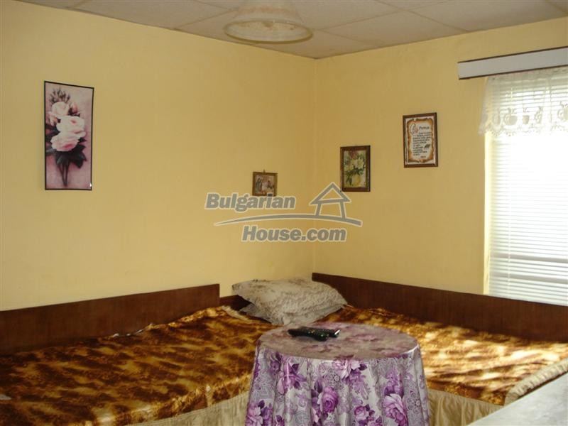 Foto 11 von 12 — Village House in good condition 9 km from Elhovo- Yambol region