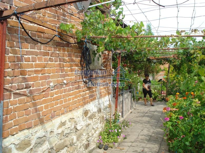 Foto 6 von 12 — Village House in good condition 9 km from Elhovo- Yambol region