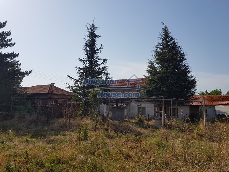 Foto 5 von 12 — House for sale 50 km from Plovdiv and 20km from Chirpan