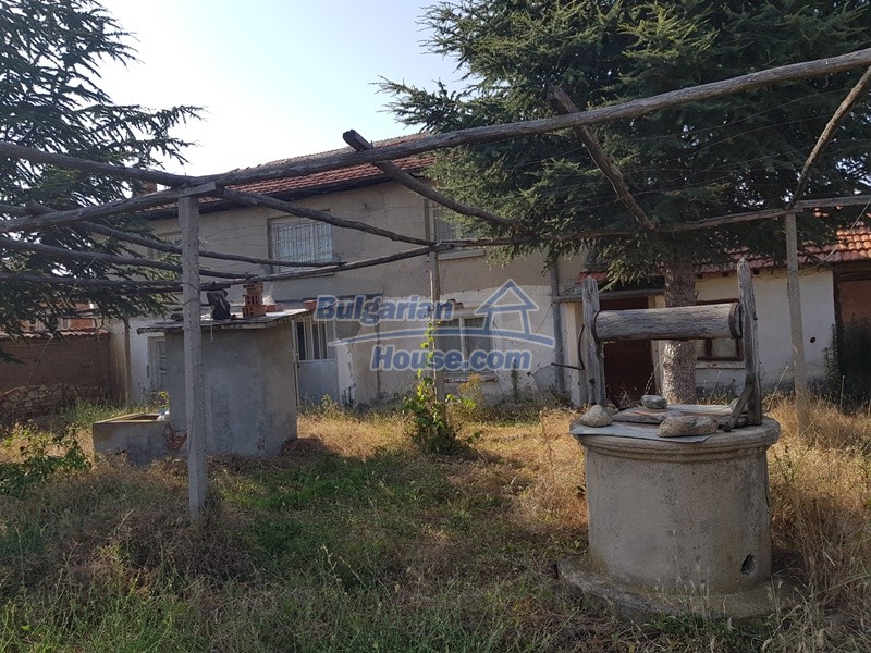 Foto 8 von 12 — House for sale 50 km from Plovdiv and 20km from Chirpan