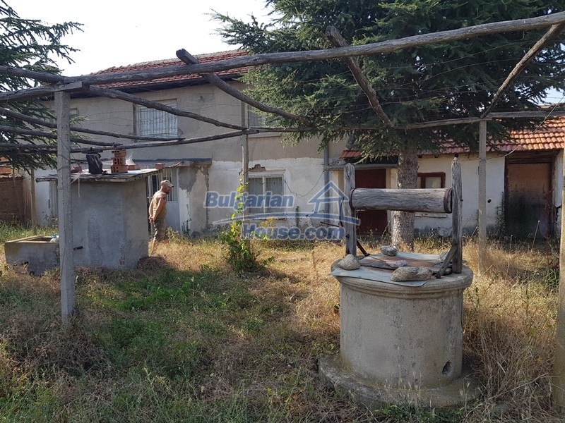 Foto 7 von 12 — House for sale 50 km from Plovdiv and 20km from Chirpan
