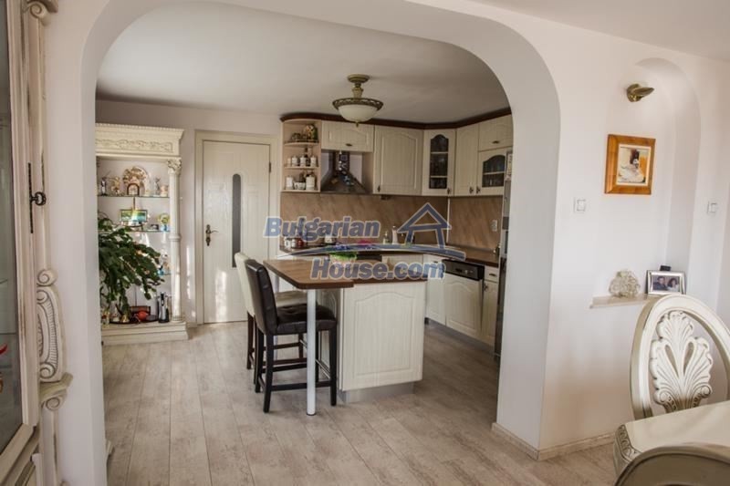 Foto 11 von 12 — LUXURY Bulgarian property with SEA VIEW in Trakata VARNA city