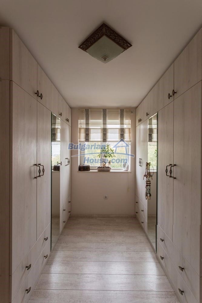 Foto 9 von 12 — LUXURY Bulgarian property with SEA VIEW in Trakata VARNA city