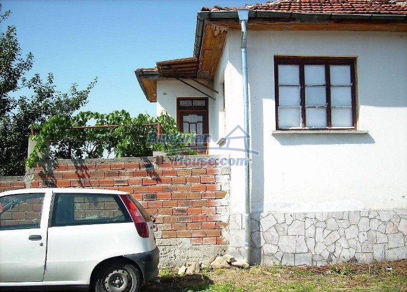 Foto 9 von 12 — Хубава къща на два етажа с Голяма Градина