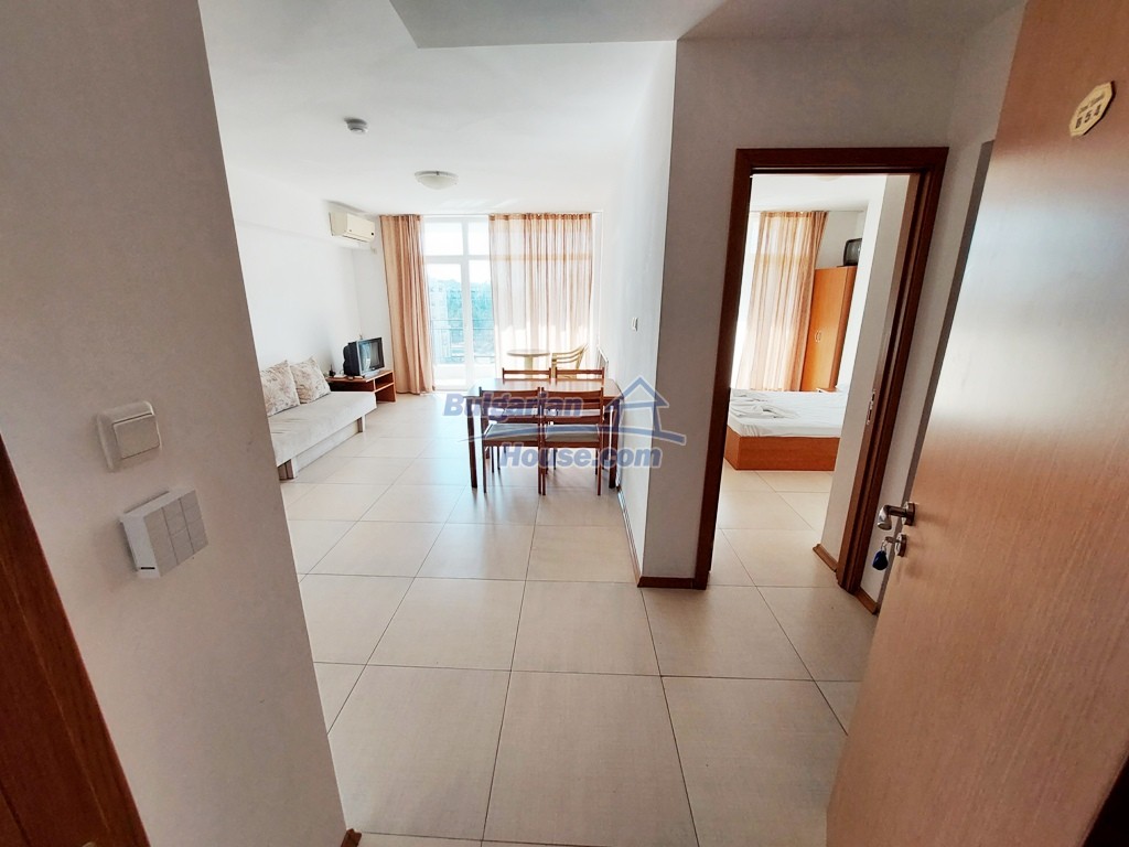 Foto 4 von 12 — 1-BED apartment furnished with nice pool view Sunny Beach