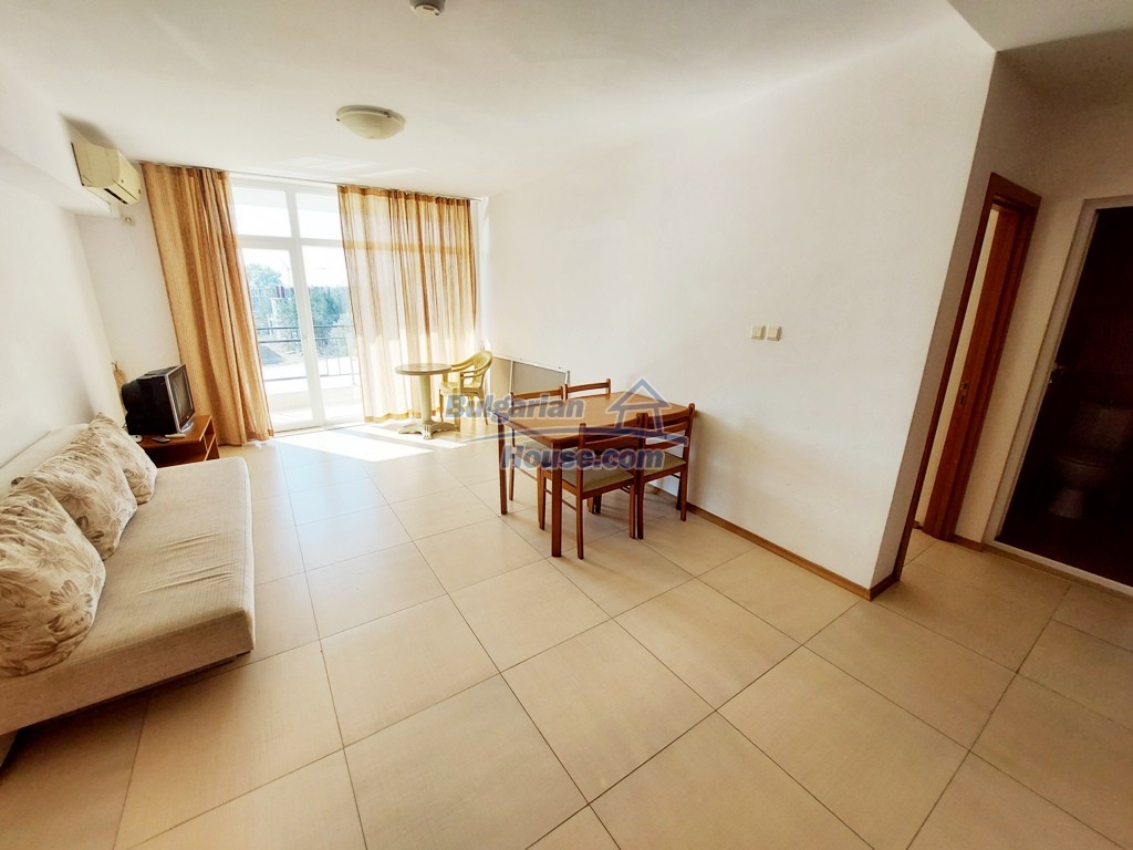 Foto 5 von 12 — 1-BED apartment furnished with nice pool view Sunny Beach