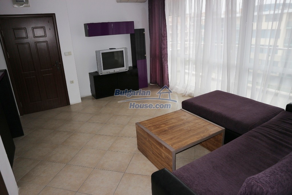 Foto 11 von 12 — Furnished 1- bed apartment 300m to the sea st. George complex