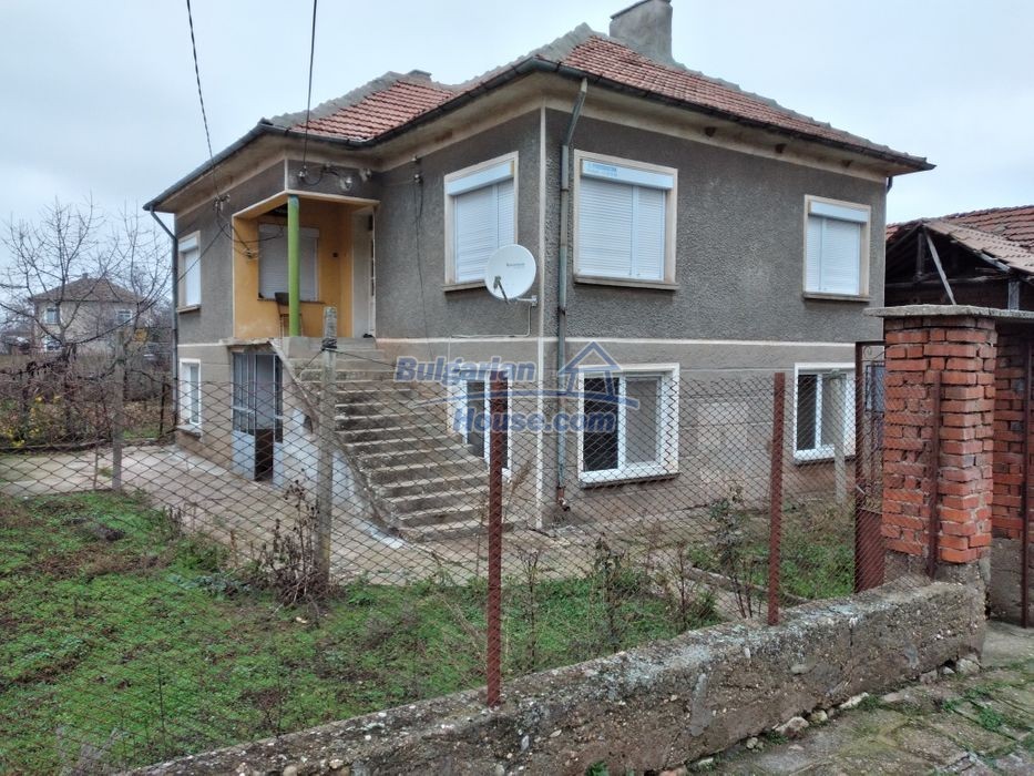 Foto 8 von 12 — Partly renovated Bulgarian property for sale near Haskovo
