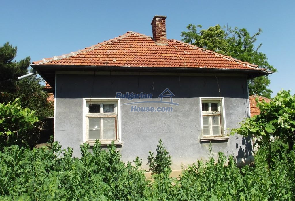 Foto 6 von 12 — Property with big plot of land and lots of potential at a good p
