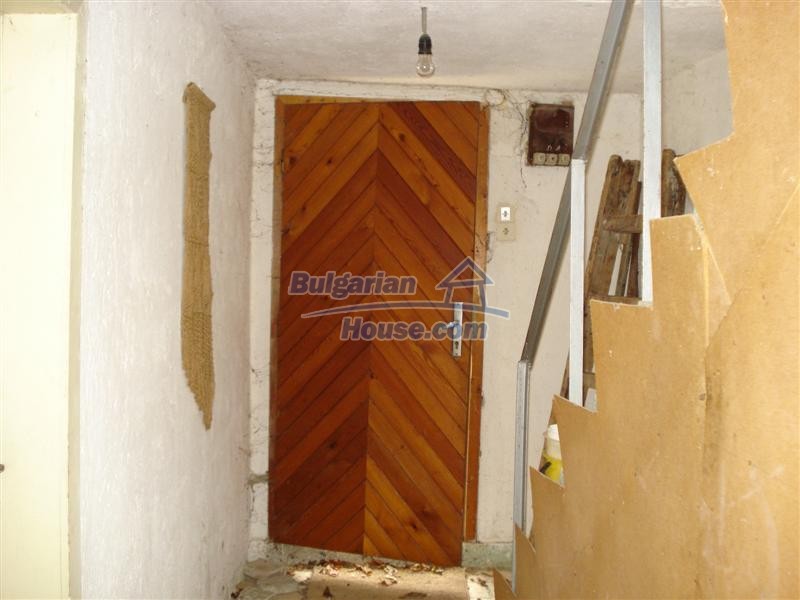 Foto 11 von 12 — Bulgarian property with a garden in a village 80km from Burgas