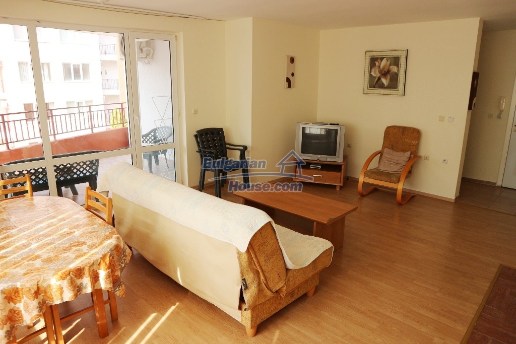 Foto 4 von 12 — FIRST LINE furnished 2 BED flat for sale in Priviledge fort Elen
