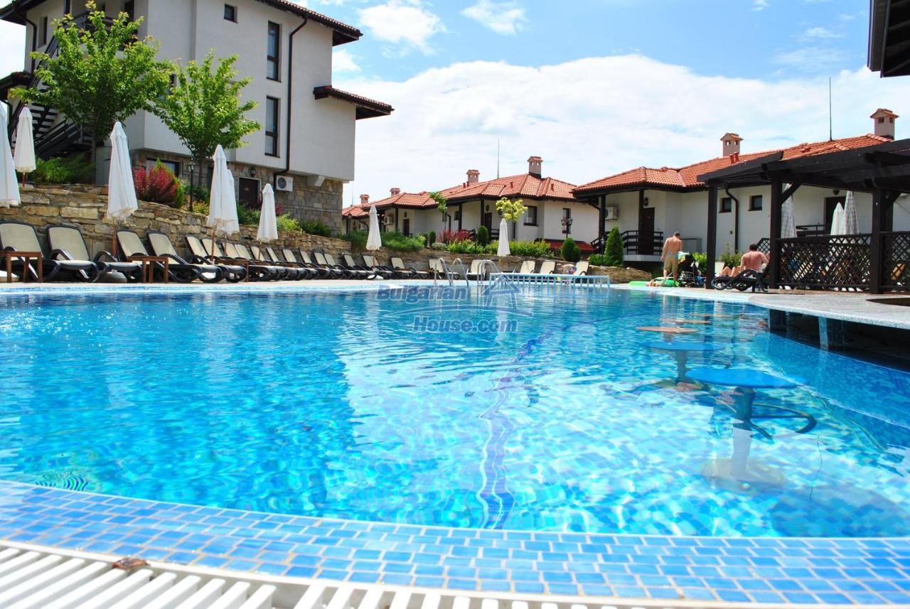 Foto 7 von 12 — SPACIOUS 1 BEDROOM APARTMENT WHIT FURNISHED