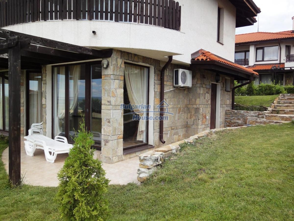 Foto 3 von 12 — SPACIOUS 1 BEDROOM APARTMENT WHIT FURNISHED