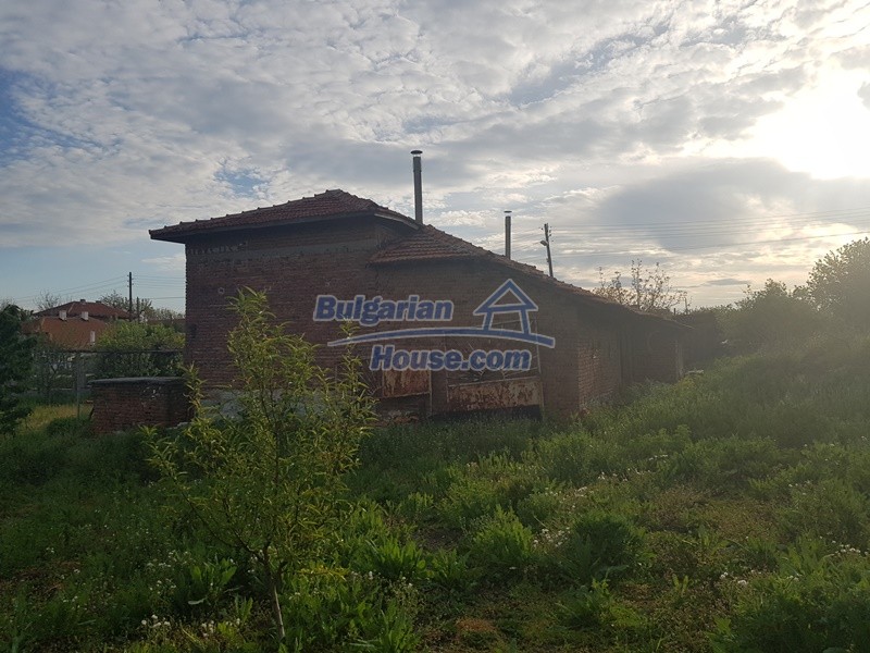 Foto 6 von 12 — Bulgarian house with big garden and nice views 42 km to St.Zagor