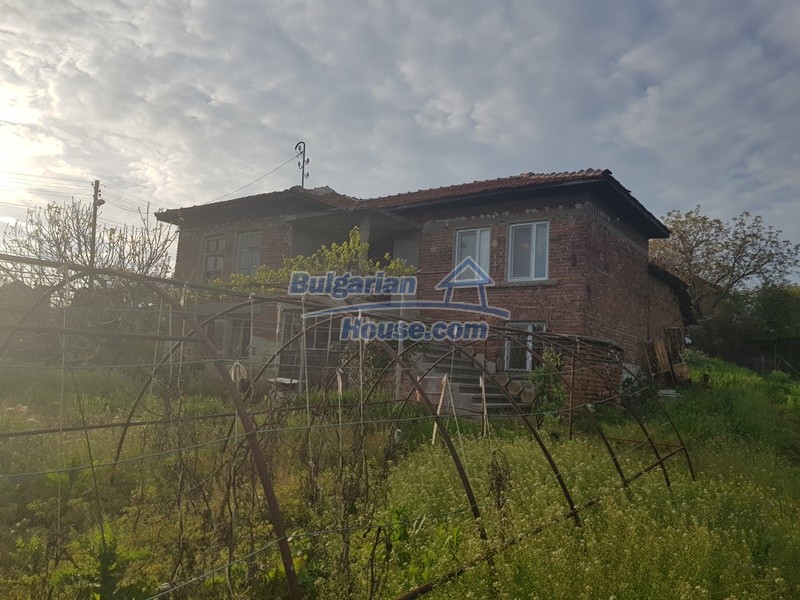 Foto 4 von 12 — Bulgarian house with big garden and nice views 42 km to St.Zagor