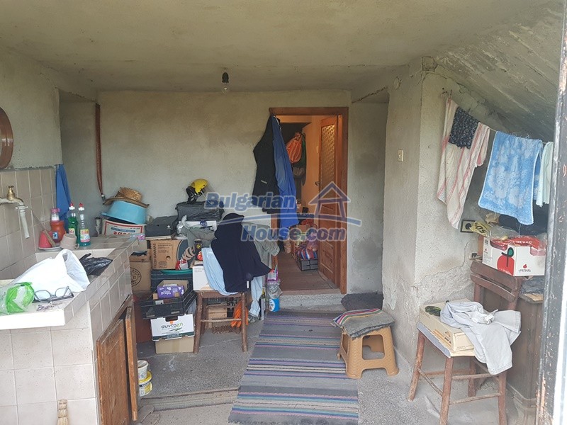 Foto 9 von 12 — Bulgarian house with big garden and nice views 42 km to St.Zagor