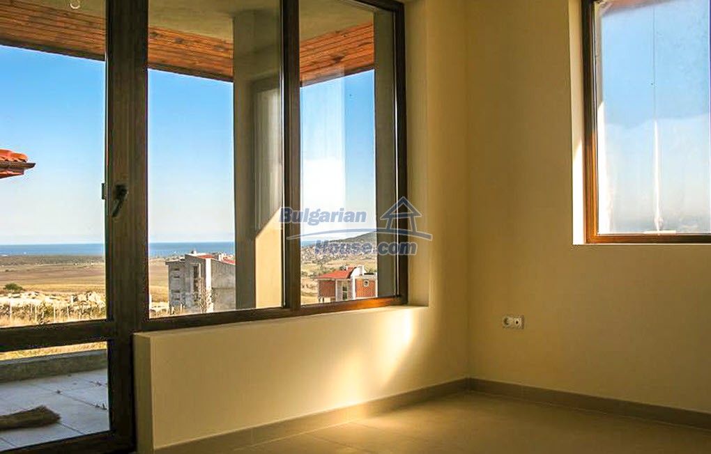 Foto 11 von 12 — Two-storey house with pool and SEA PANORAMIC- near ALbena