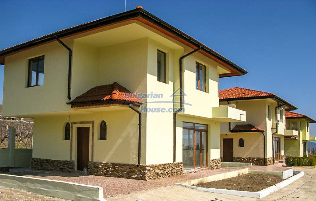 Foto 2 von 12 — Two-storey house with pool and SEA PANORAMIC- near ALbena