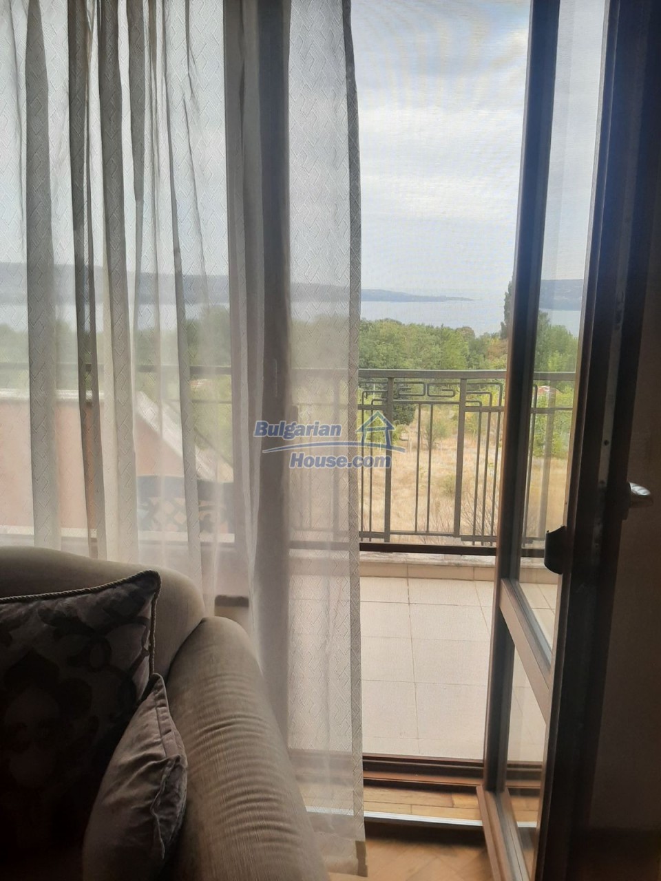 Foto 2 von 12 — Beautiful apartment with a sea view, Varna