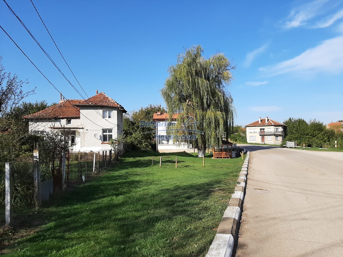 Foto 4 von 12 — Country house 20 km from Vratsa in a mountain area