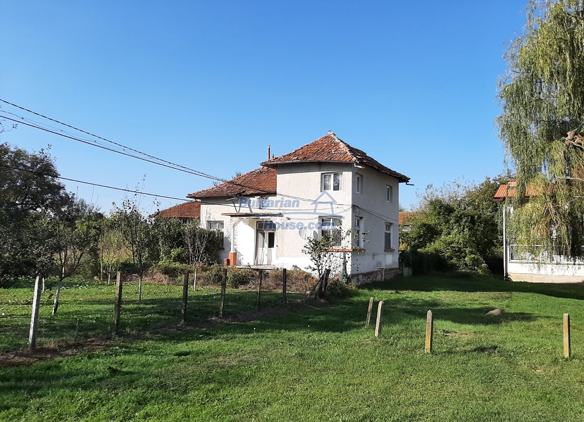 Foto 5 von 12 — Country house 20 km from Vratsa in a mountain area