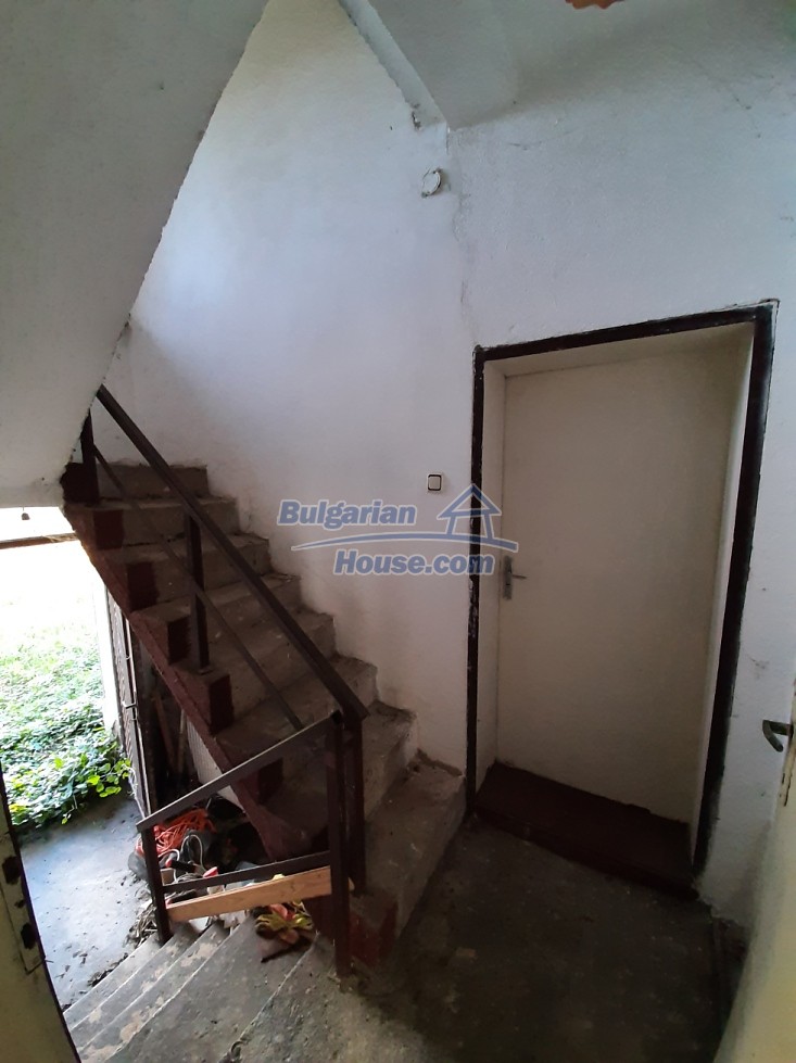 Foto 11 von 12 — Country house 20 km from Vratsa in a mountain area
