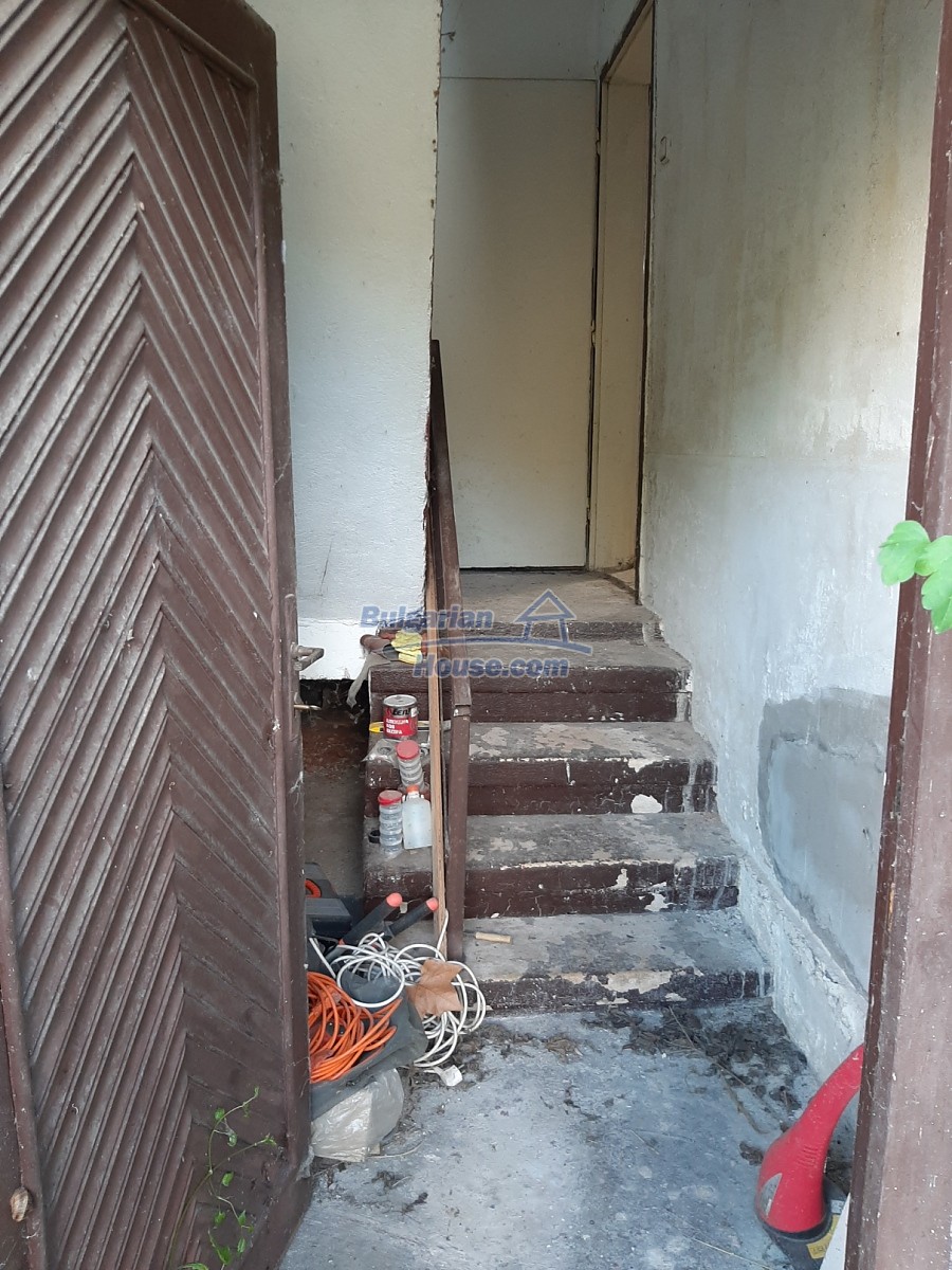 Foto 10 von 12 — Country house 20 km from Vratsa in a mountain area