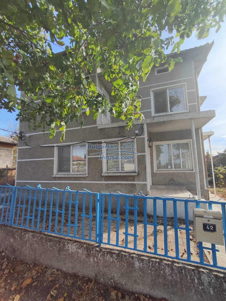 Foto 3 von 12 — Two-storey house furnished with sauna near the sea