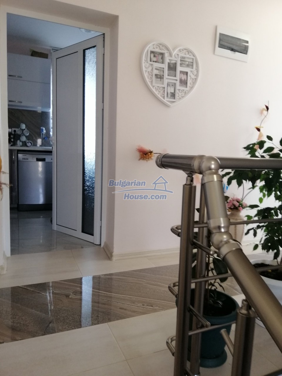 Foto 11 von 12 — Stylish house 12 km from Kazanlak unparalleled tranquility