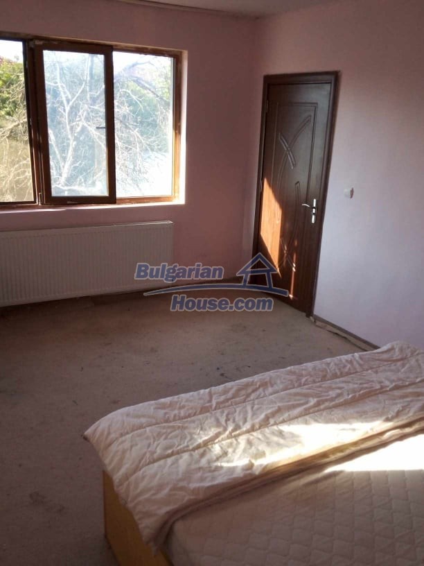 Foto 7 von 12 — Two-storey new house 12 km from the center of Varna