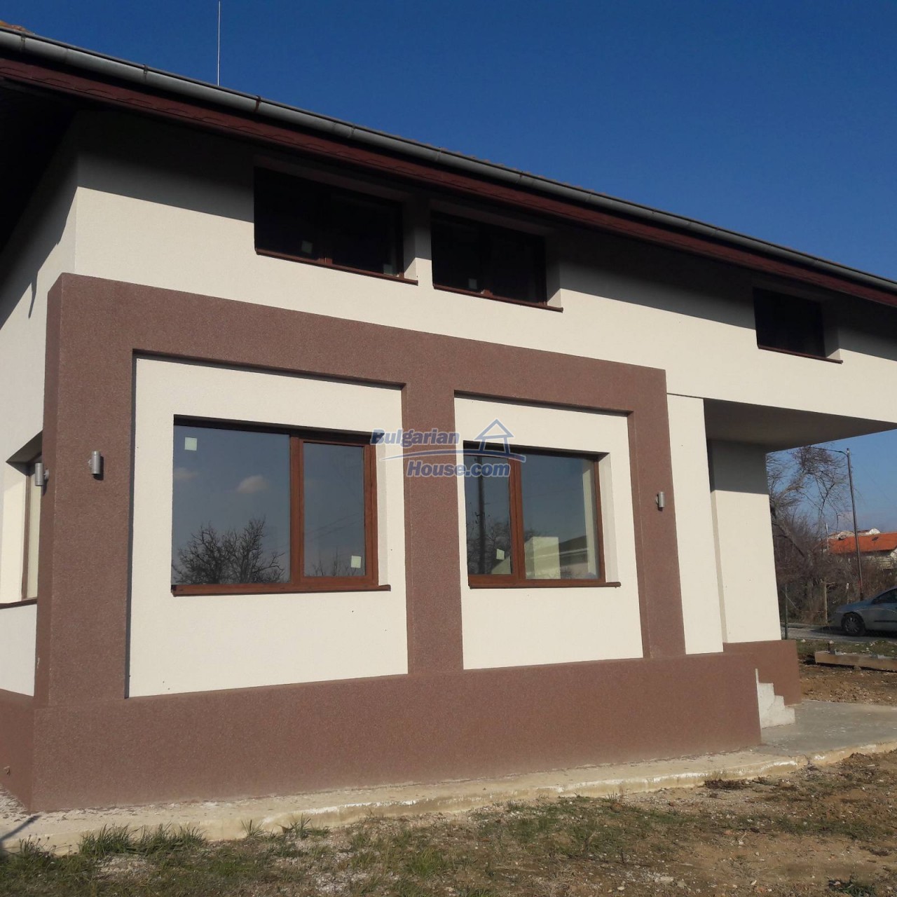 Foto 3 von 12 — New two-story elegant house 20 km from Varna
