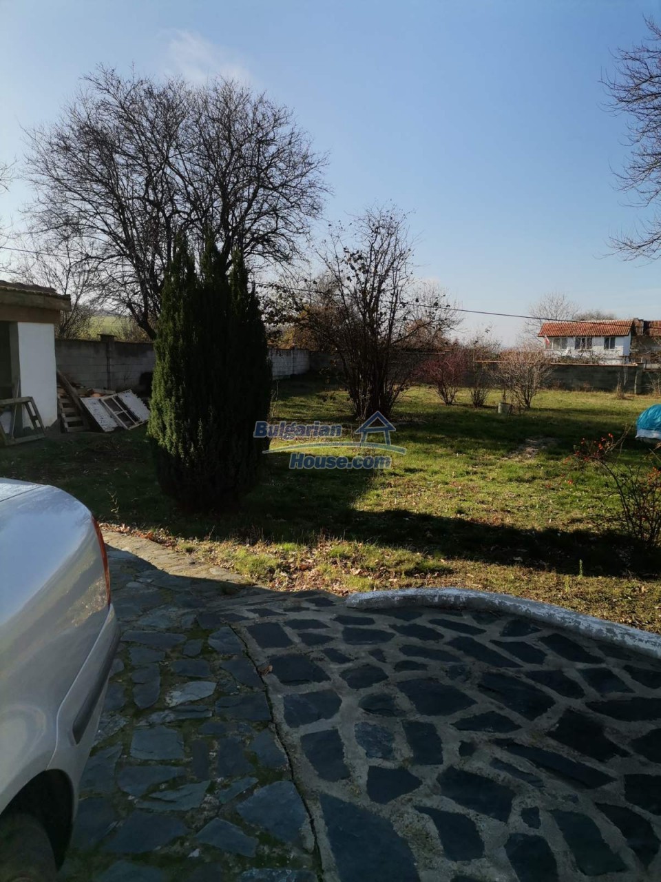 Foto 7 von 12 — Spacious big furnished house near Varna